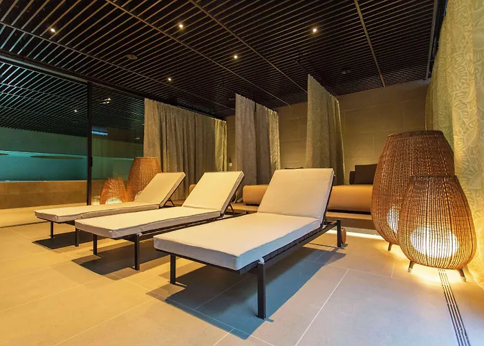 מלון Keight Opatija, Curio Collection By Hilton 5*