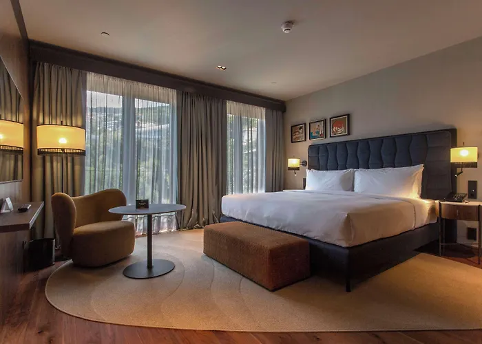 Keight Opatija, Curio Collection By Hilton אופטיה